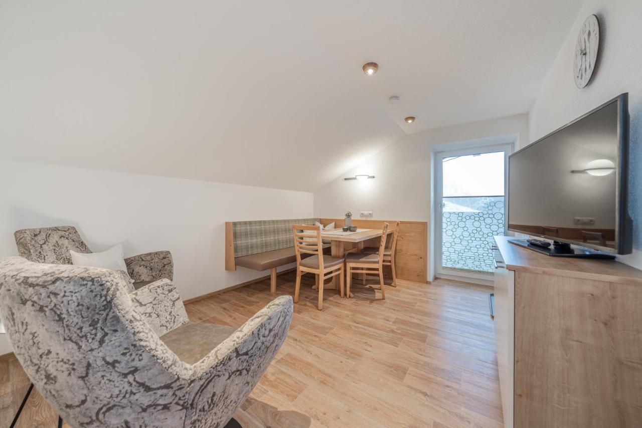 Garni Oetztal Rooms & Aparts Solden Exterior photo